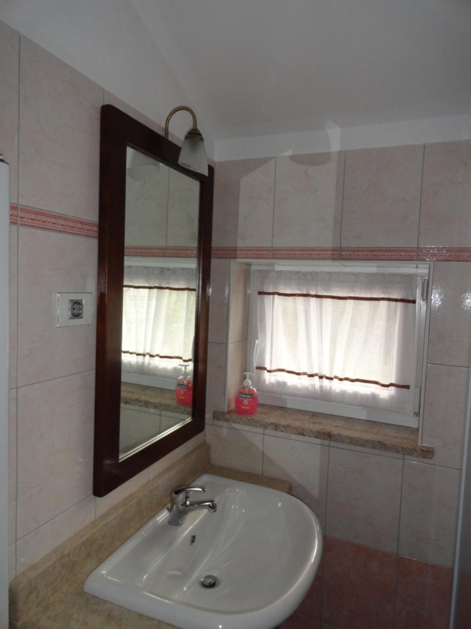 Guest House Pod Slavnikom Podgorje  エクステリア 写真